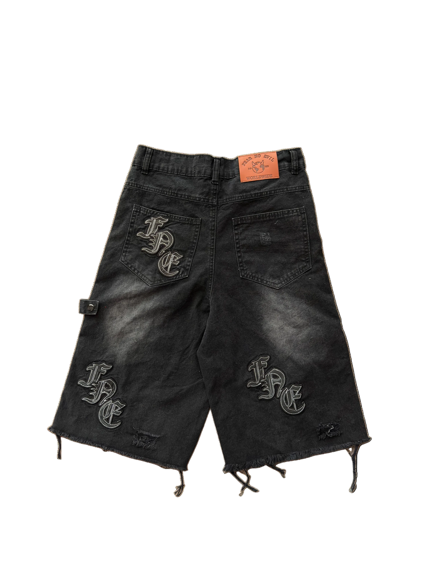 FNE LEATHER PATCH CARPENTER JORTS